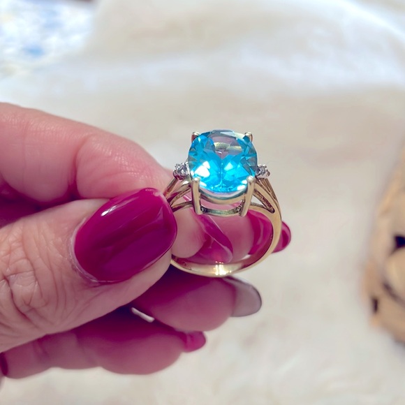 ❗️FINAL PRICE❗️Gorgeous Blue Topaz 10K Real Gold Ring - Picture 1 of 10